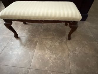 End of bed bench