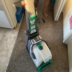 Bissell Carpet And Upholstery Cleaner