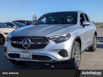 2023 Mercedes-Benz GLC 300