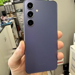 Unlocked Samsung Galaxy S24 5G 128GB