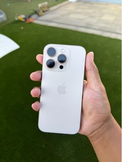 IPhone 16 pro 999gb