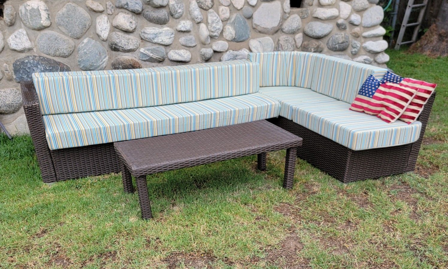 3 Piece Outdoor Wicker Patio Set And Coffee Table With Cushions
