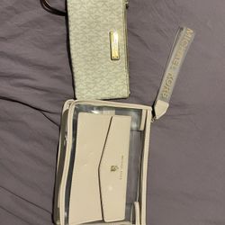 Wristlets/wallet