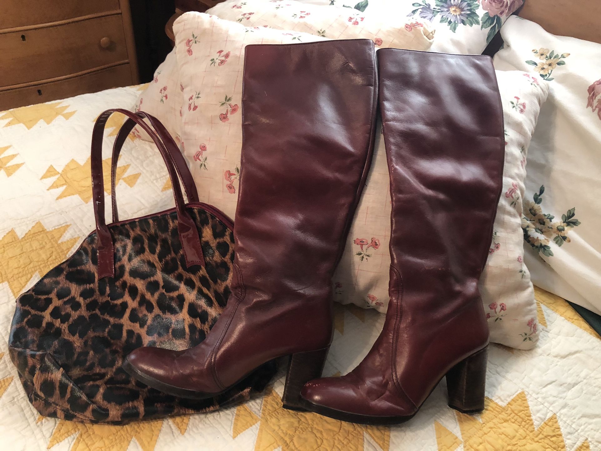 Ladies Boots And Purse 