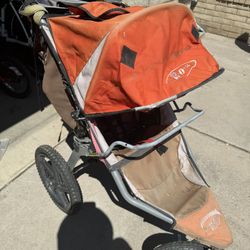 Bobb Stroller 