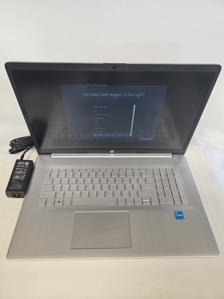 HP 17XN0173ST 17.3" FHD Intel i3-1125G4 2.0GHz 512gb SSD 8gb Ram Windows 10 Home  815075-1