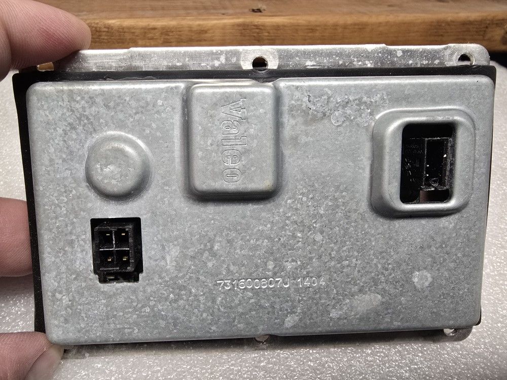 Xenon Headlight Control Unit RENAULT LAGUNA II (BG0) 1.9 dCi Diesel (contact info removed)3