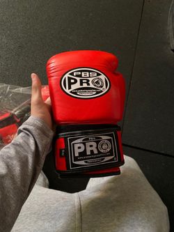 Red leather pro boxing gloves 10 oz