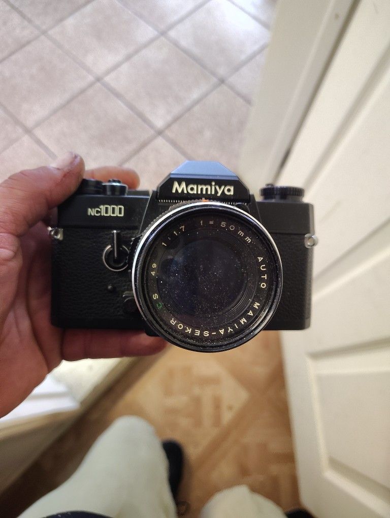 Mamiya Camara