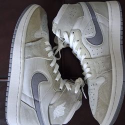Air Jordan Men's Size 8