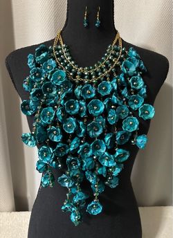 Jewelry Set, Palm Statement Necklace & Earrings