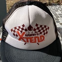 Old trucker hat very functionable