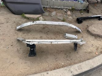 2017-2021 MERCEDES E300 FRONT REINFORCEMENT 👉👉ASK FOR PRICE