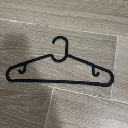 Black Hanger 
