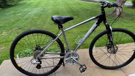 Diamondback Menona Sport Hybrid Bike Used