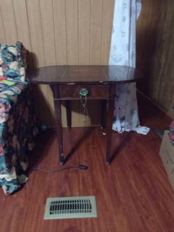 End Table With Two Folding Leafs And Drawer