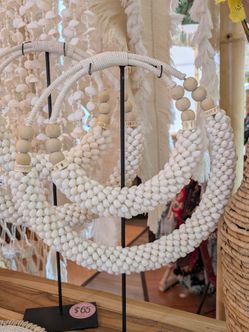 Bali shell decor /on metal stand