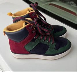 Boy’s Or girl’s Winter Shoes Size13