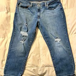Gently Used Levi’s Boyfriend Jeans Size 14