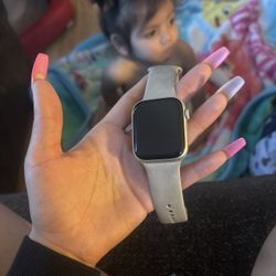 Apple Series 7 Watch 