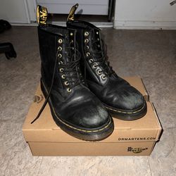 Doc Martens Winter Leather boots