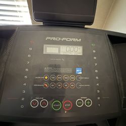 Pro Form Inclining Treadmill Used In Excellent Condition 