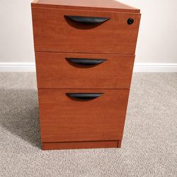 3 Drawer Wood File Cabinet – Good Condition