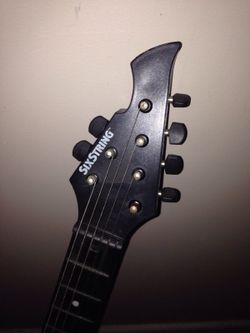 PS3 bass guitar very nice