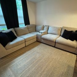 Sectional Couch 