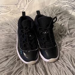 Toddler Jordan retro 11 Mod