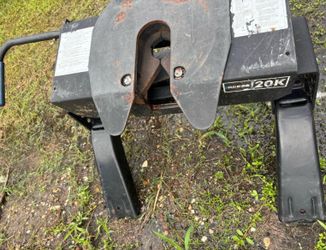 Tow hitch 20500