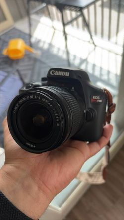 Canon EOS Rebel T100