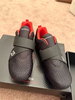 Peloton Altos Cycling Shoes Women’s 8.5 – Cleats Included