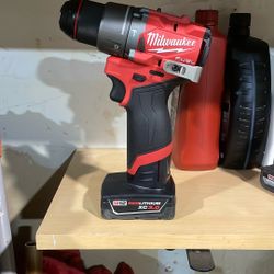 M12 1/2 Fuel Hammer Drill With Battery