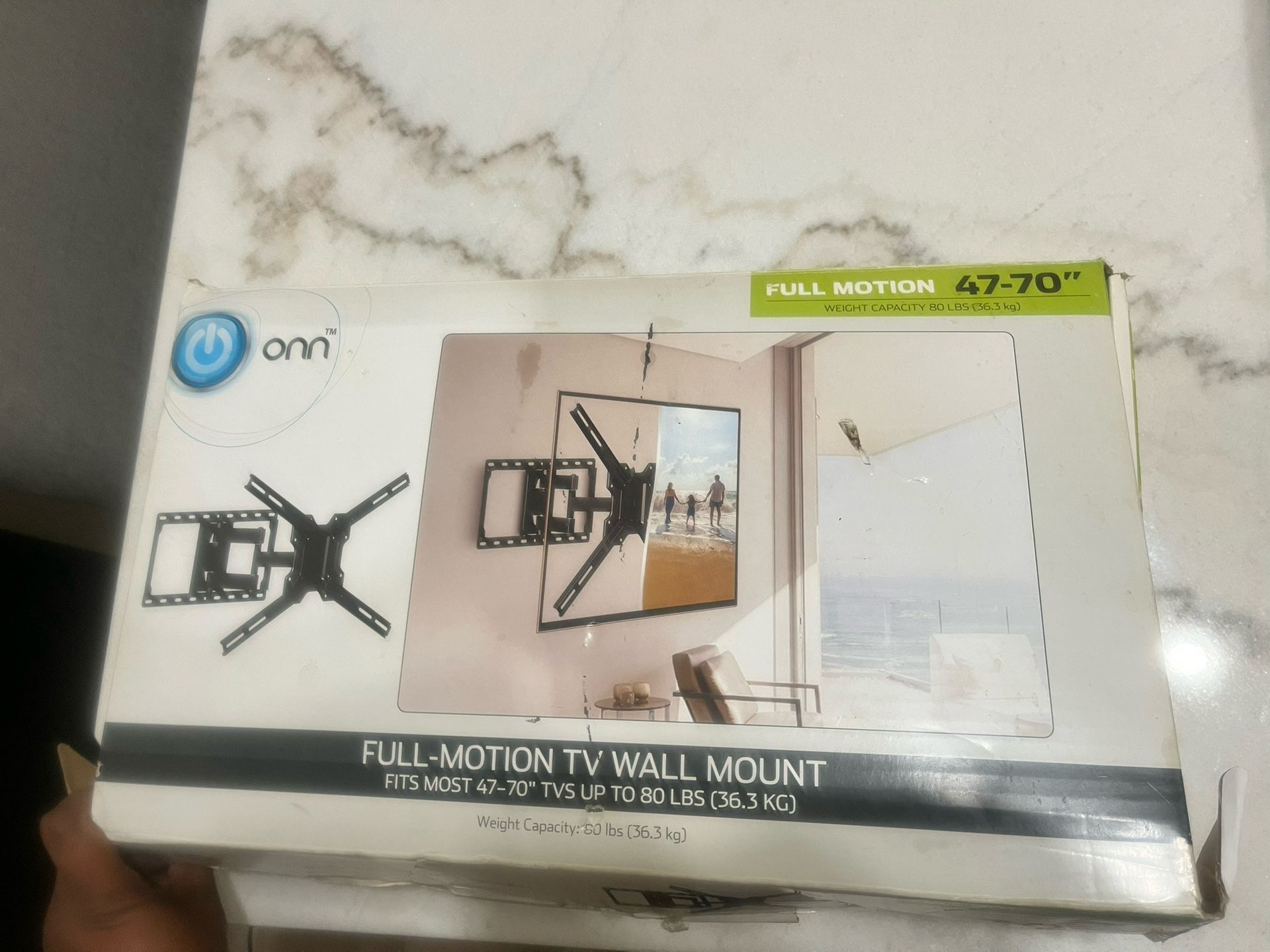 Full Motion TV Wall Mount (Fits most 47’-70’)