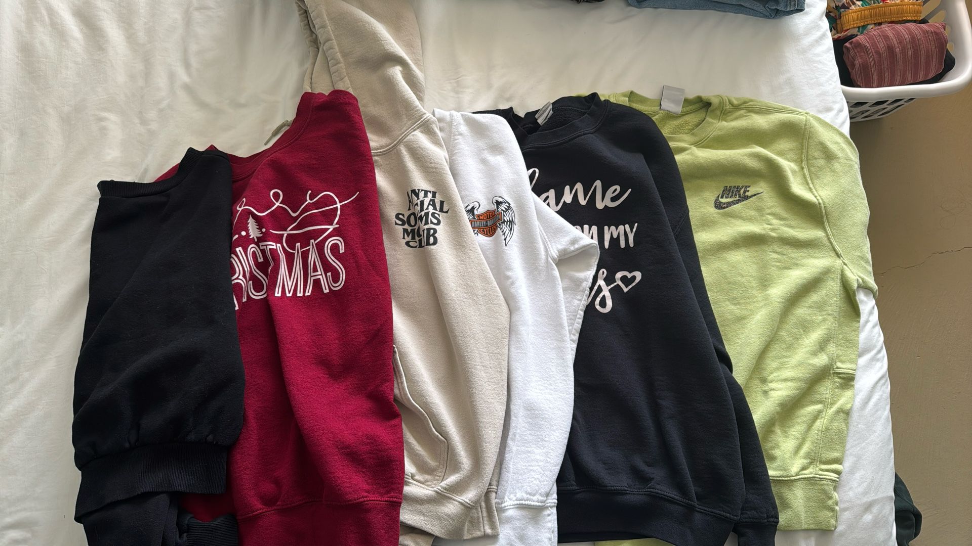 Women’s crewneck and hoodie size small