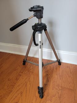MX2000 Camera Tripod