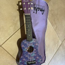 Amahi Ukulele 
