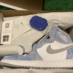 Size 12 Jordan 1 Hyper Royal Brand New w/receipt