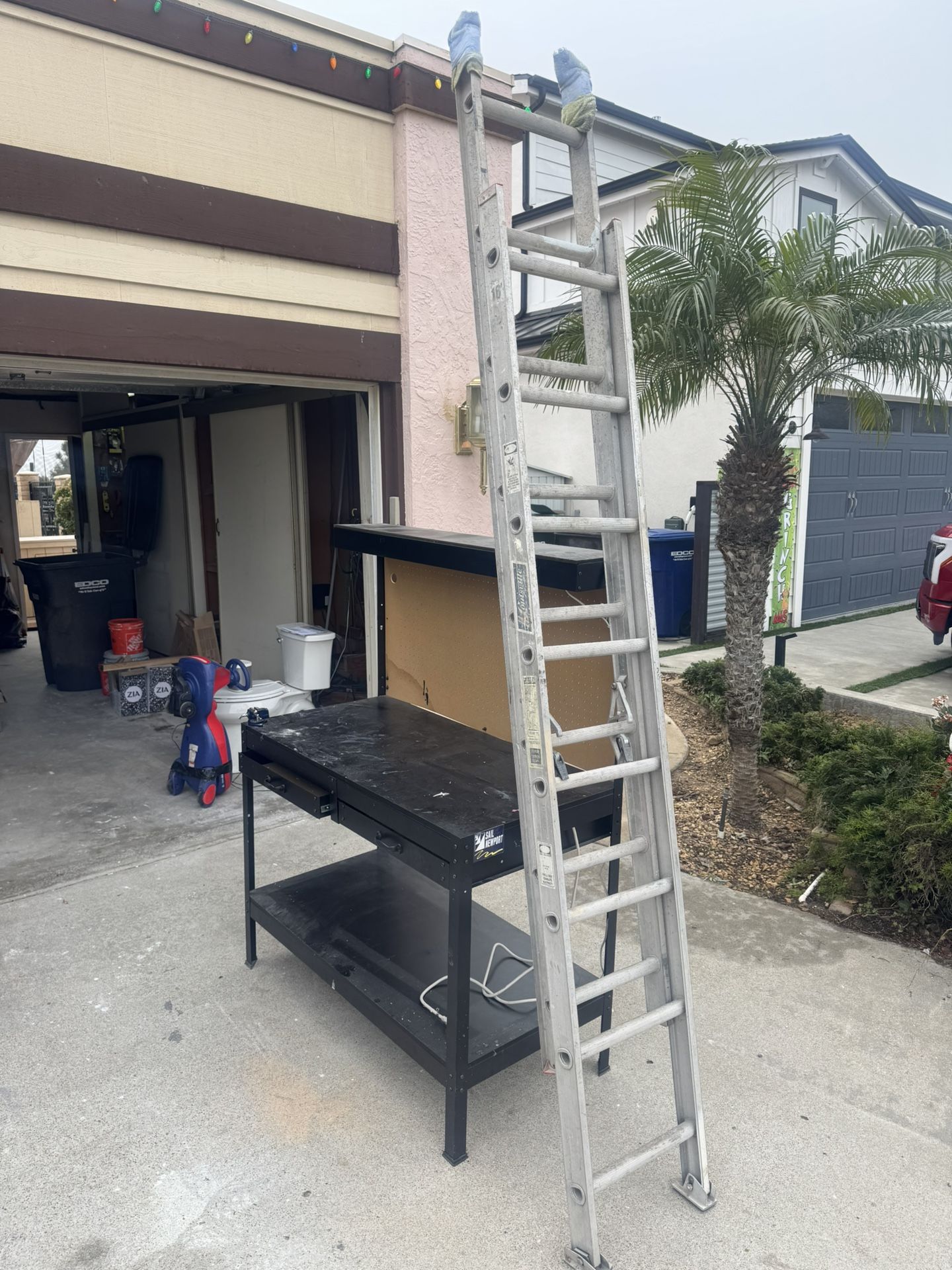 Free Ladder And Work Bench