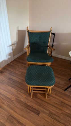 Rocking chair with foot rest