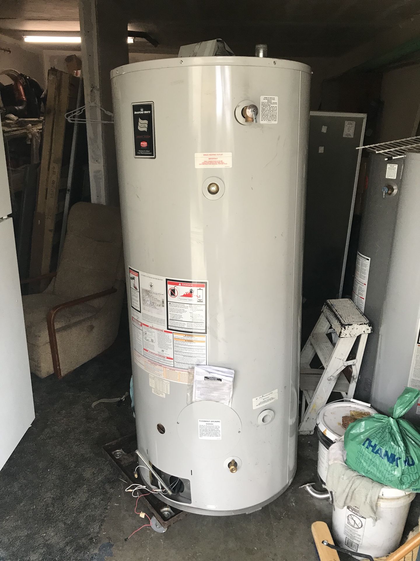 100 gallon hot water heater