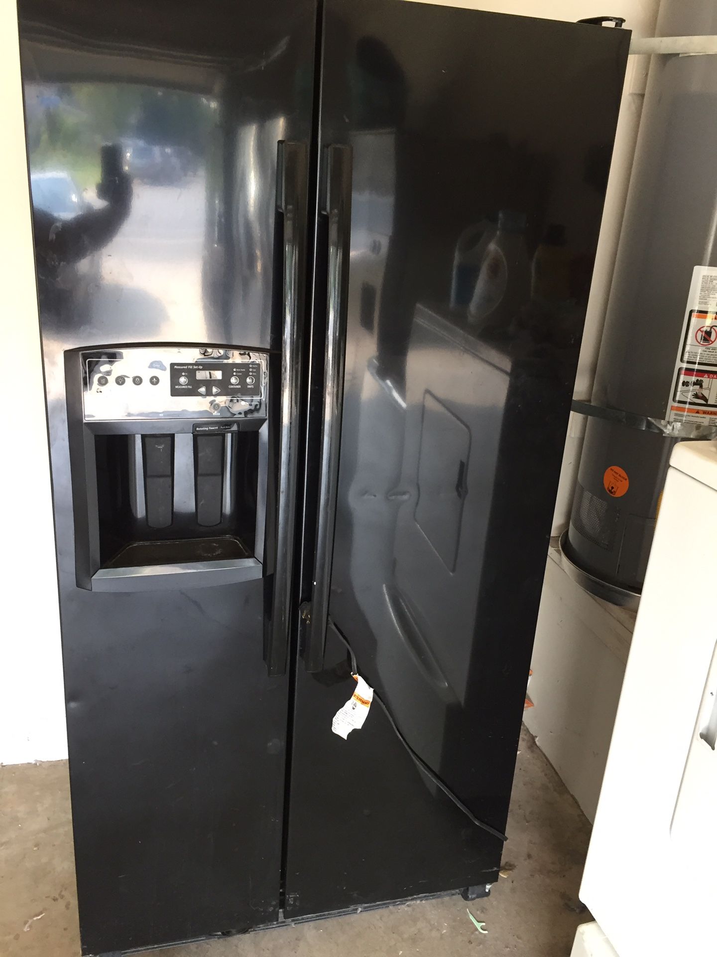 Whirlpool refrigerator Black Stainless steel