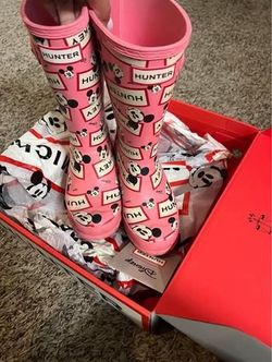 Disney Hunter Rainboots