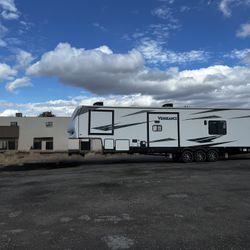 Rouge Vengeance Forest River RV 