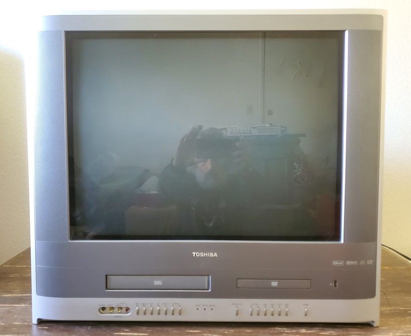 TOSHIBA 24" TV with VCR, DVD, and USB