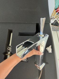 Bathroom faucet