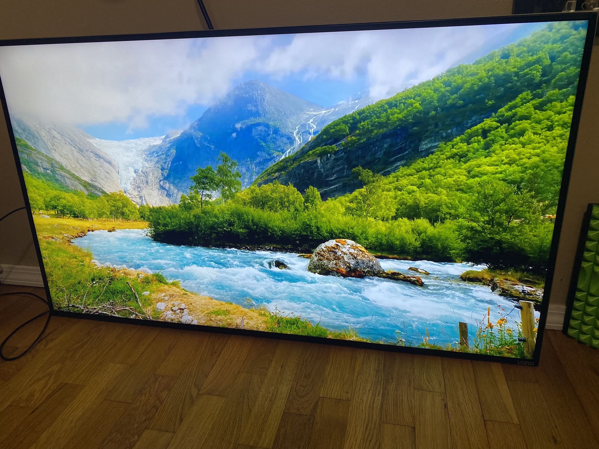 VIZIO M50-C1 50-Inch Class Ultra HD Full-Array LED 4K Smart TV