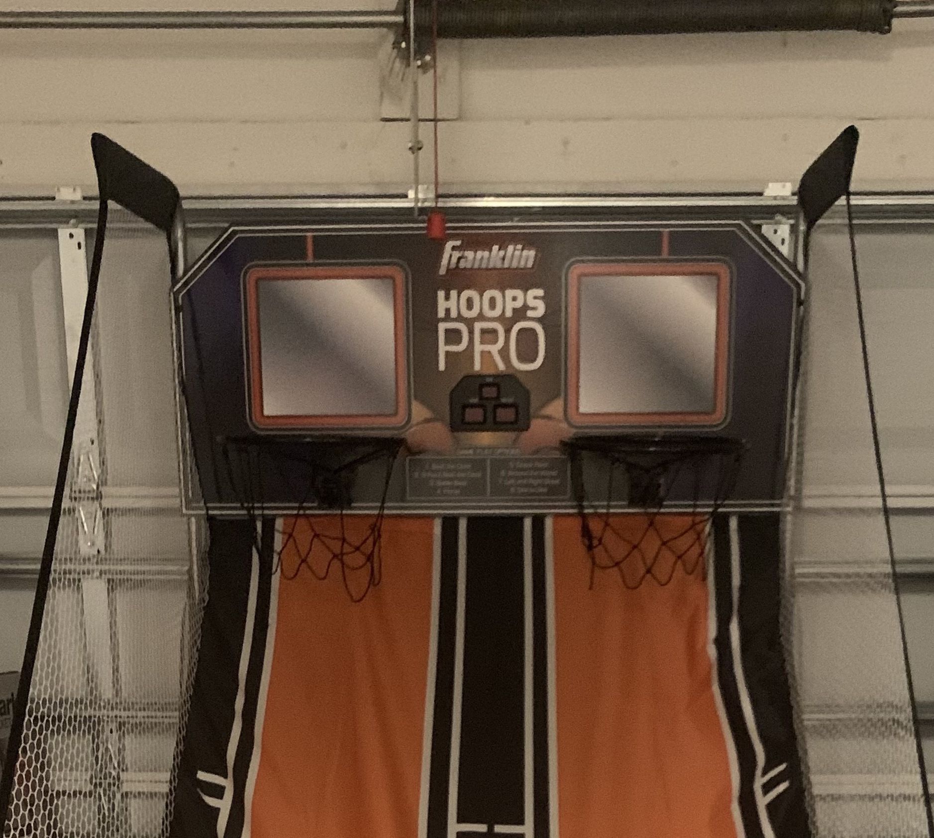 Basketball Arcade machine - 2 Player Electronic Scoring 
