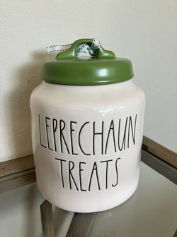 Rae Dunn Cookie Jar “Leprechaun Treats”